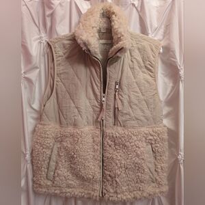 Women's Abercrombie & Fitch Vest